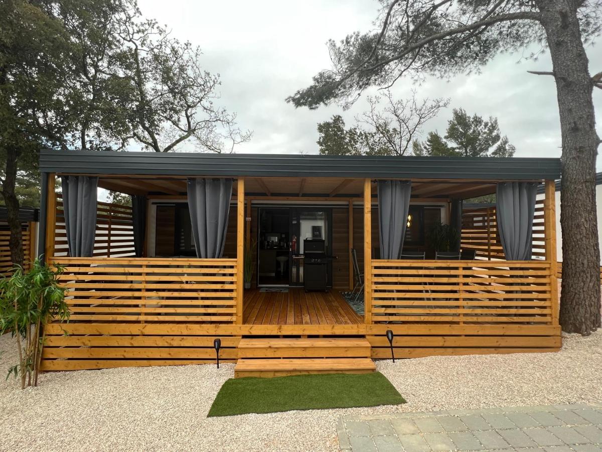 Mobile Homes Malu Биоград на Мору Екстериор снимка