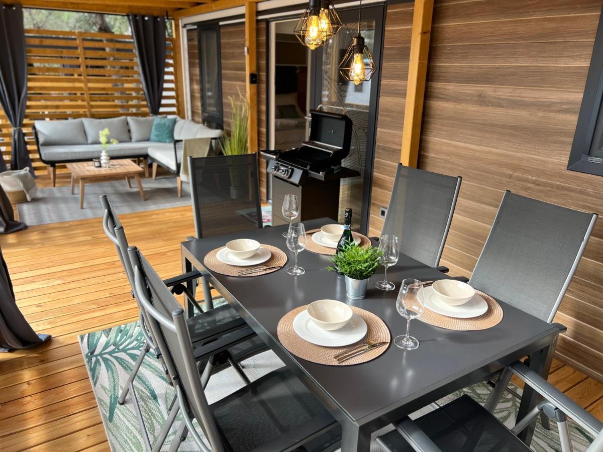 Mobile Homes Malu Биоград на Мору Екстериор снимка