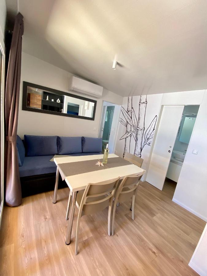 Mobile Homes Malu Биоград на Мору Екстериор снимка